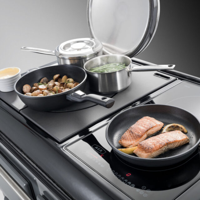 AGA eR3 Series 100-4i Cooker