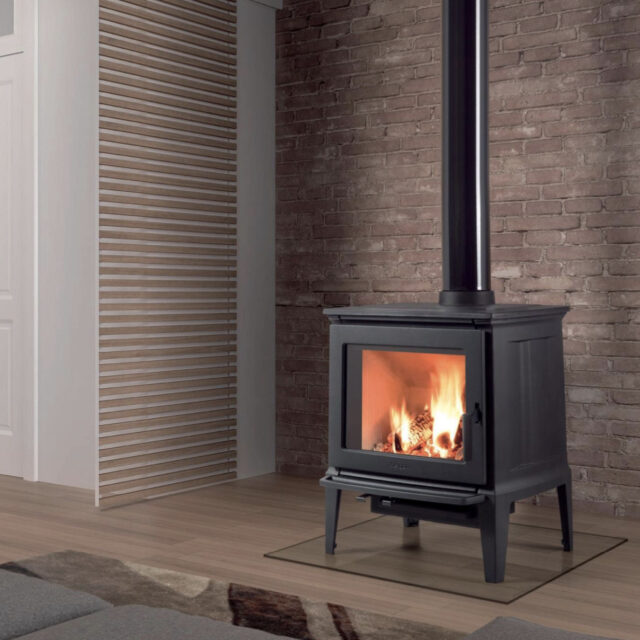 Hergom E-30 Wood Heater