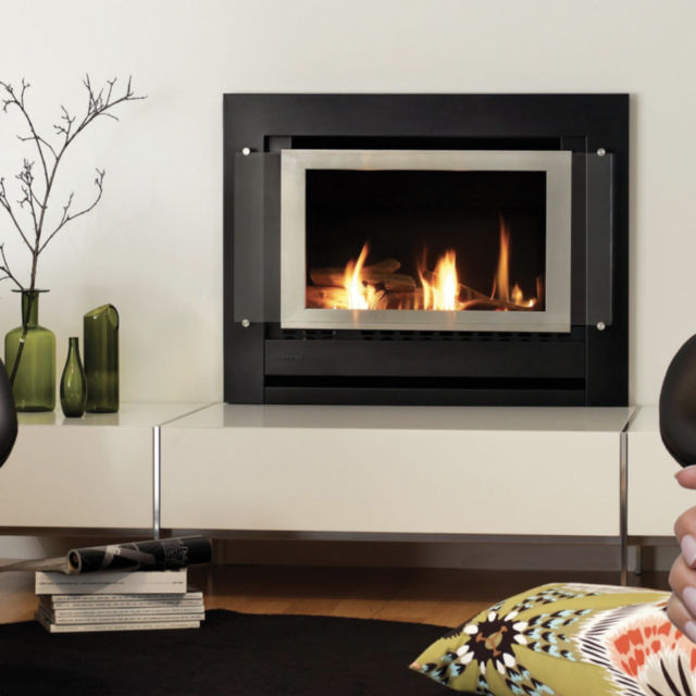 Rinnai Sapphire Built-In Gas Fireplace